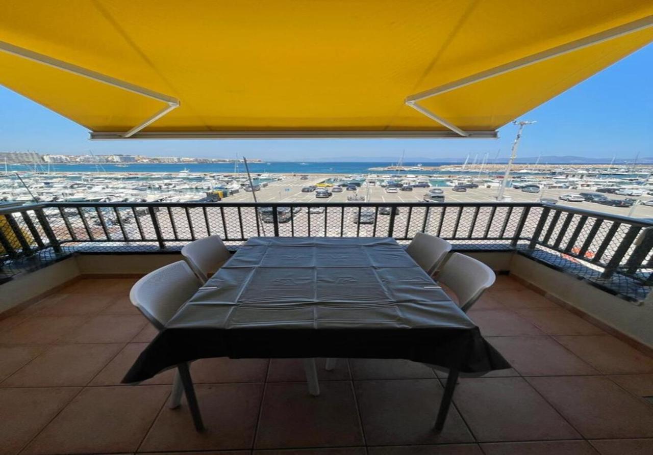 Piso Delante De Mar Daire L' Escala Dış mekan fotoğraf